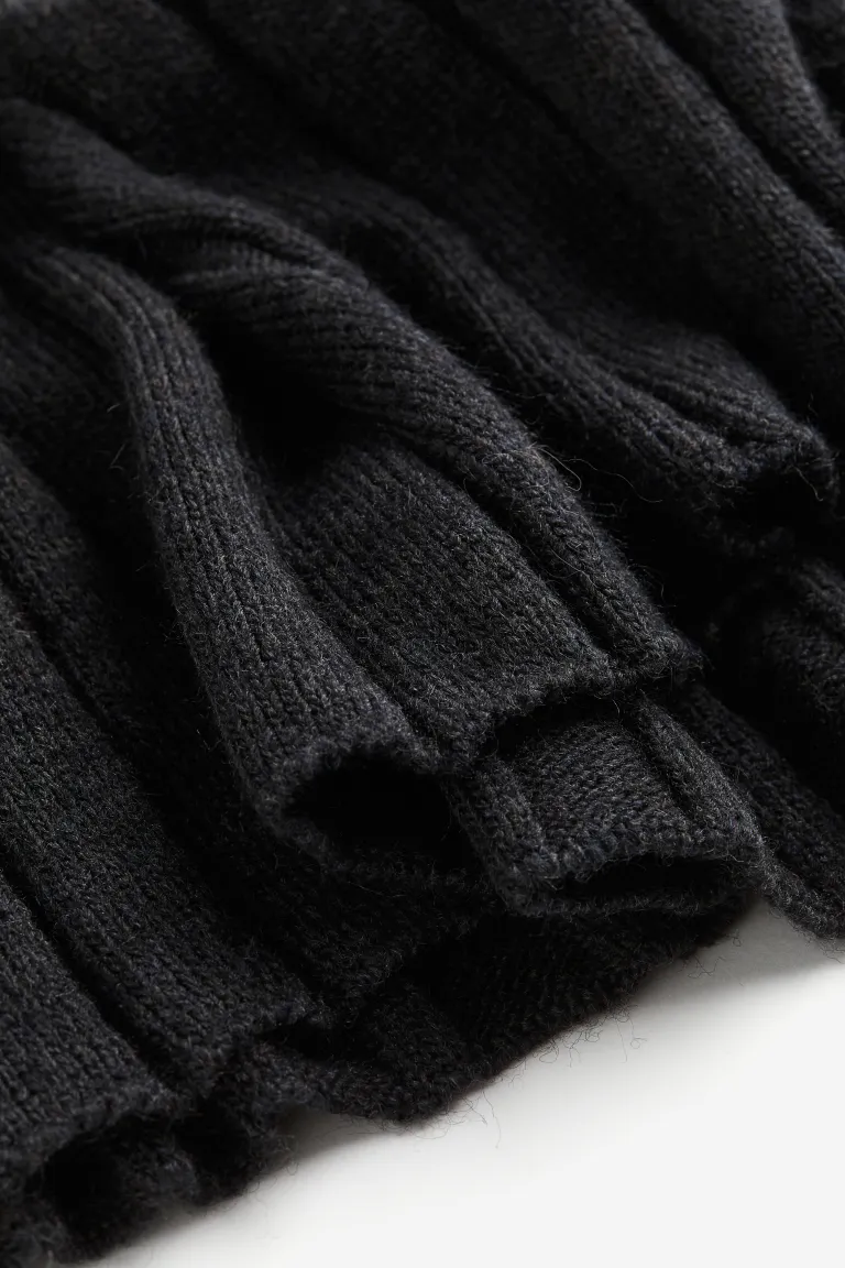 2 (4)